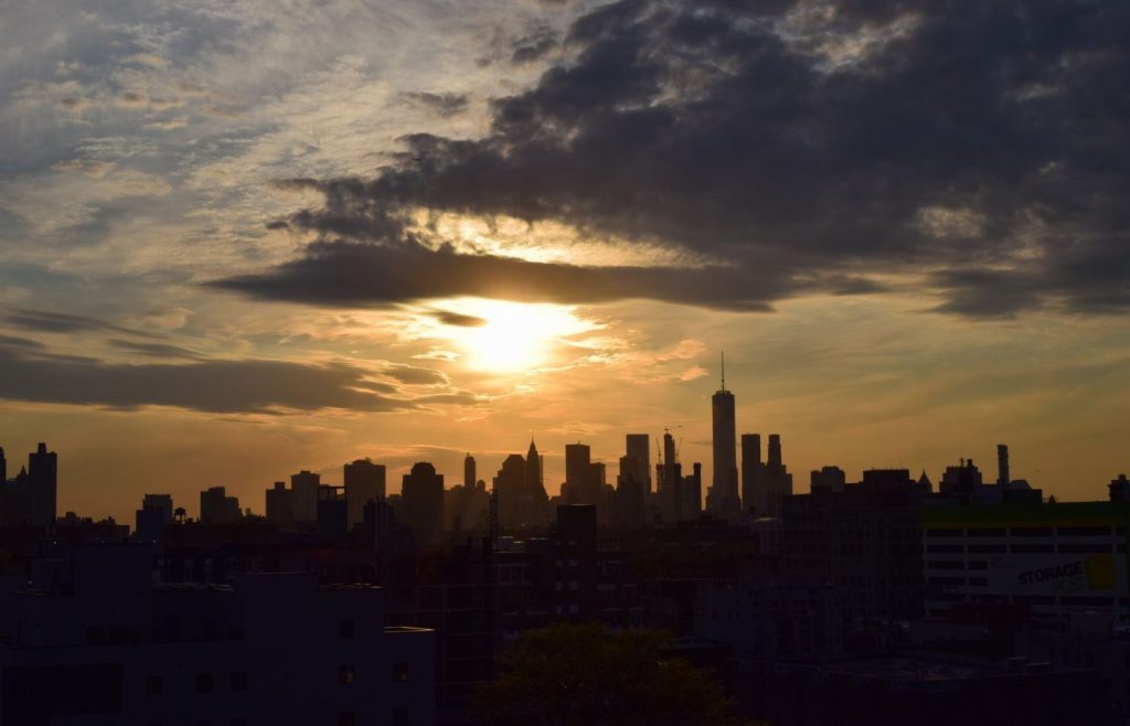 Đánh giá hồ sơ EB-3 đi Mỹ — toàn cảnh New York lúc hoàng hôn
