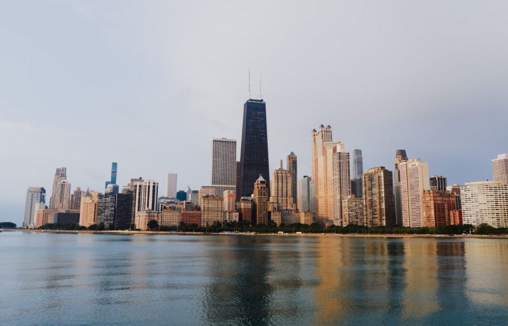 Đầu tư định cư — khu trung tâm tài chính Chicago bên hồ