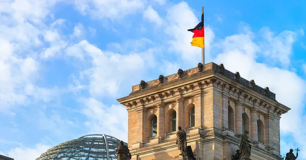 Tính điểm Chancenkarte Đức — toà nhà Quốc hội Reichstag, Berlin
