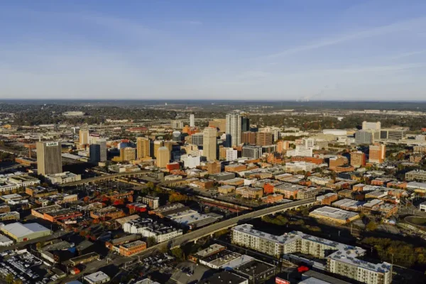 Định cư bang Alabama: Birmingham và chi phí thấp