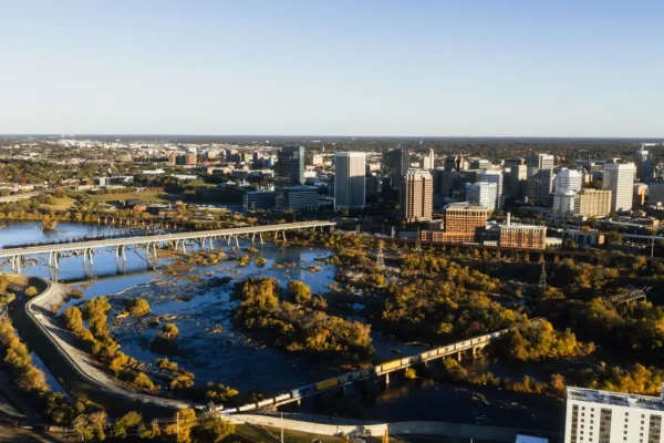 Định cư bang Arkansas: Little Rock và chi phí thấp