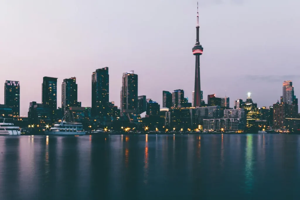 Canadian Experience Class: Diện cho người có kinh nghiệm tại Canada