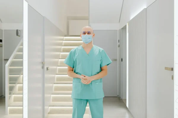 Định cư Đức ngành y tế: Bác sĩ, điều dưỡng và lộ trình