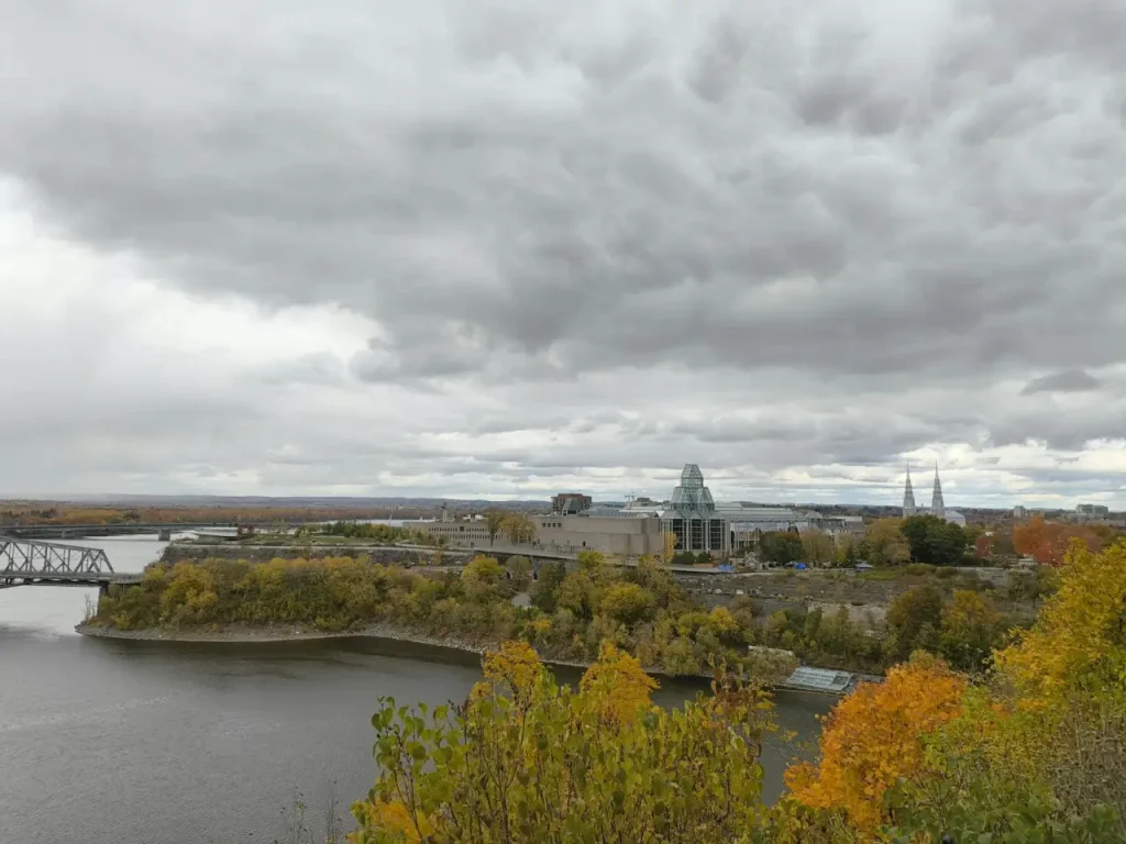 Định cư Gatineau: Thành phố Quebec giáp thủ đô Ottawa