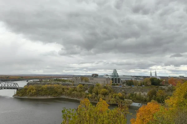 Định cư Gatineau: Thành phố Quebec giáp thủ đô Ottawa