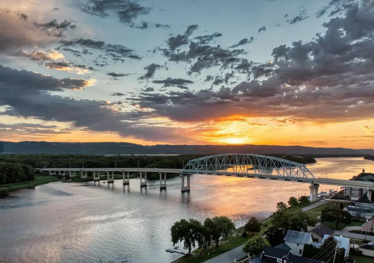 Định cư Moose Jaw: Thị trấn nhỏ yên bình ở Saskatchewan