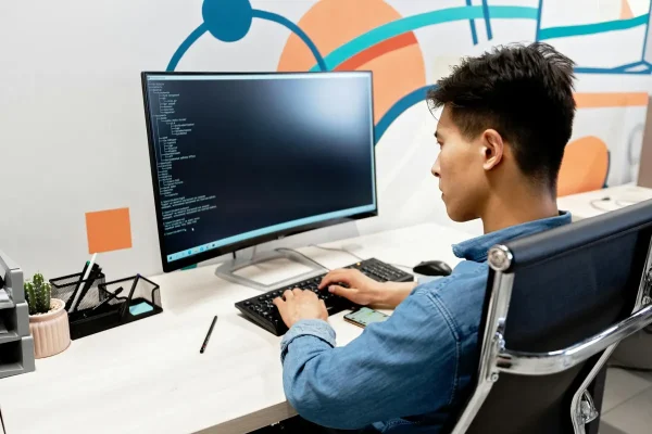 Định cư Úc ngành IT: cơ hội cho lập trình viên và kỹ sư phần mềm