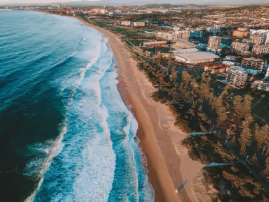Định cư Wollongong: Thành phố biển NSW phía nam Sydney