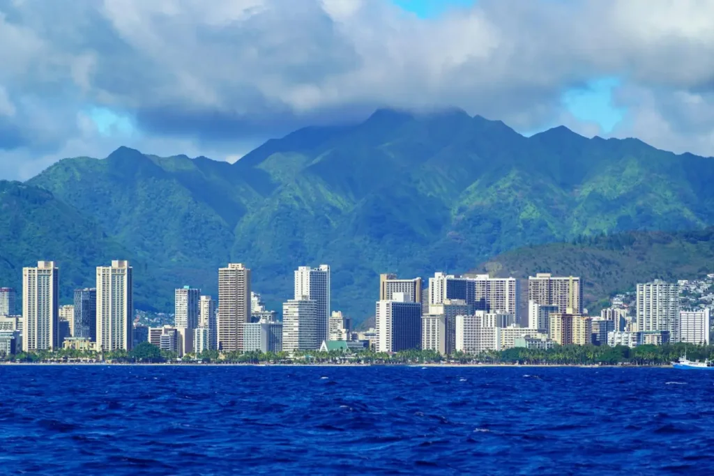Định cư bang Hawaii: Honolulu và khí hậu nhiệt đới
