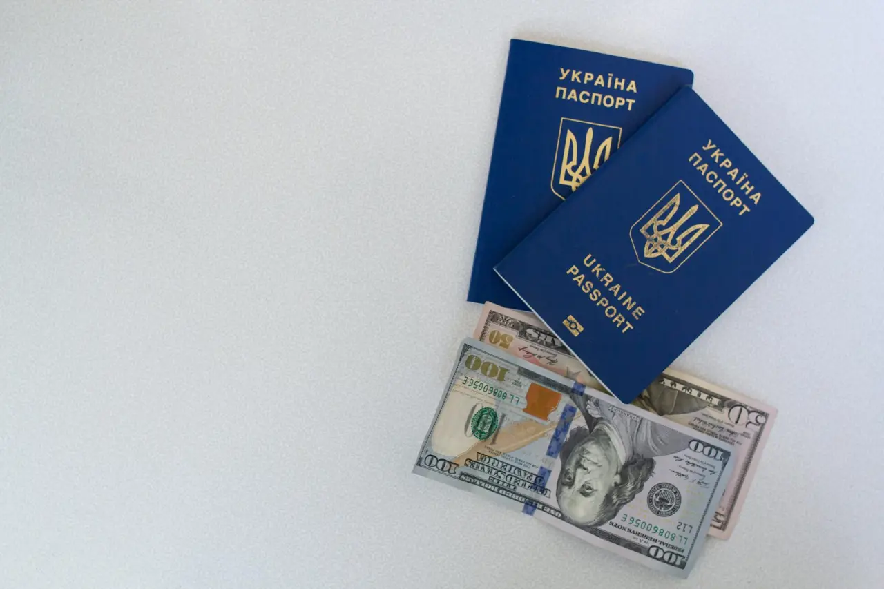 Hồ sơ định cư Canada cần gì: Danh mục giấy tờ cơ bản