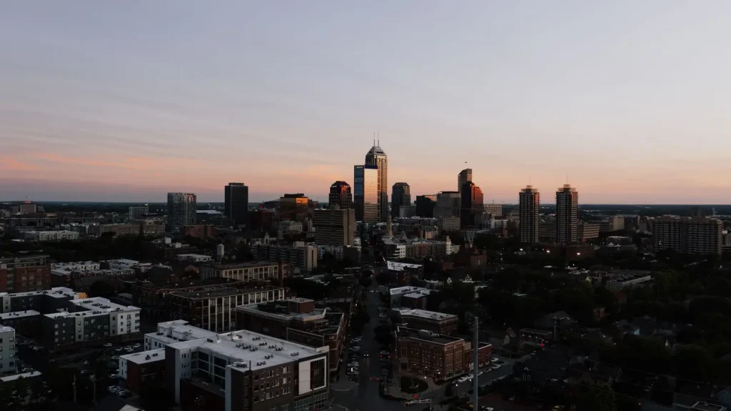 Định cư bang Indiana: Indianapolis và chi phí thấp