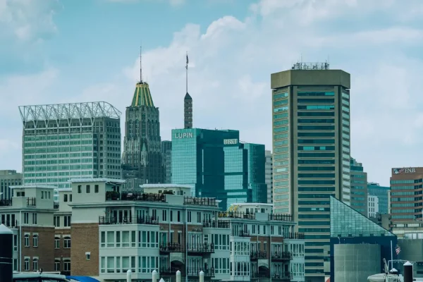 Định cư bang Maryland: Y tế và gần thủ đô