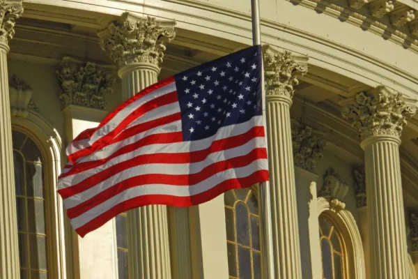 USCIS chuyển sang dùng Final Action Dates cho diện việc làm từ tháng 05/2026