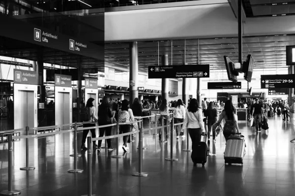 Visa L-1: Chuyển công tác nội bộ doanh nghiệp