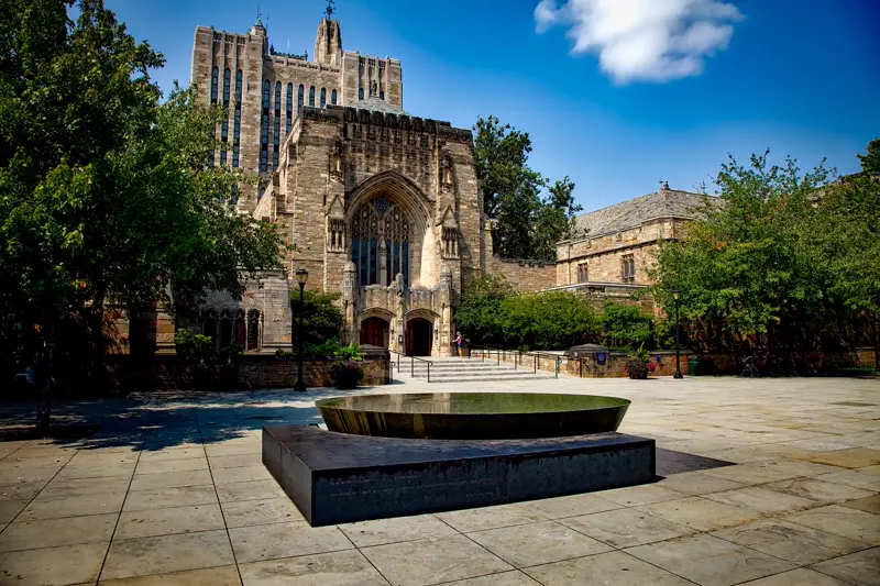 Ngân sách quốc tế hoá nhà trường: các khoản chi thường bị bỏ sót